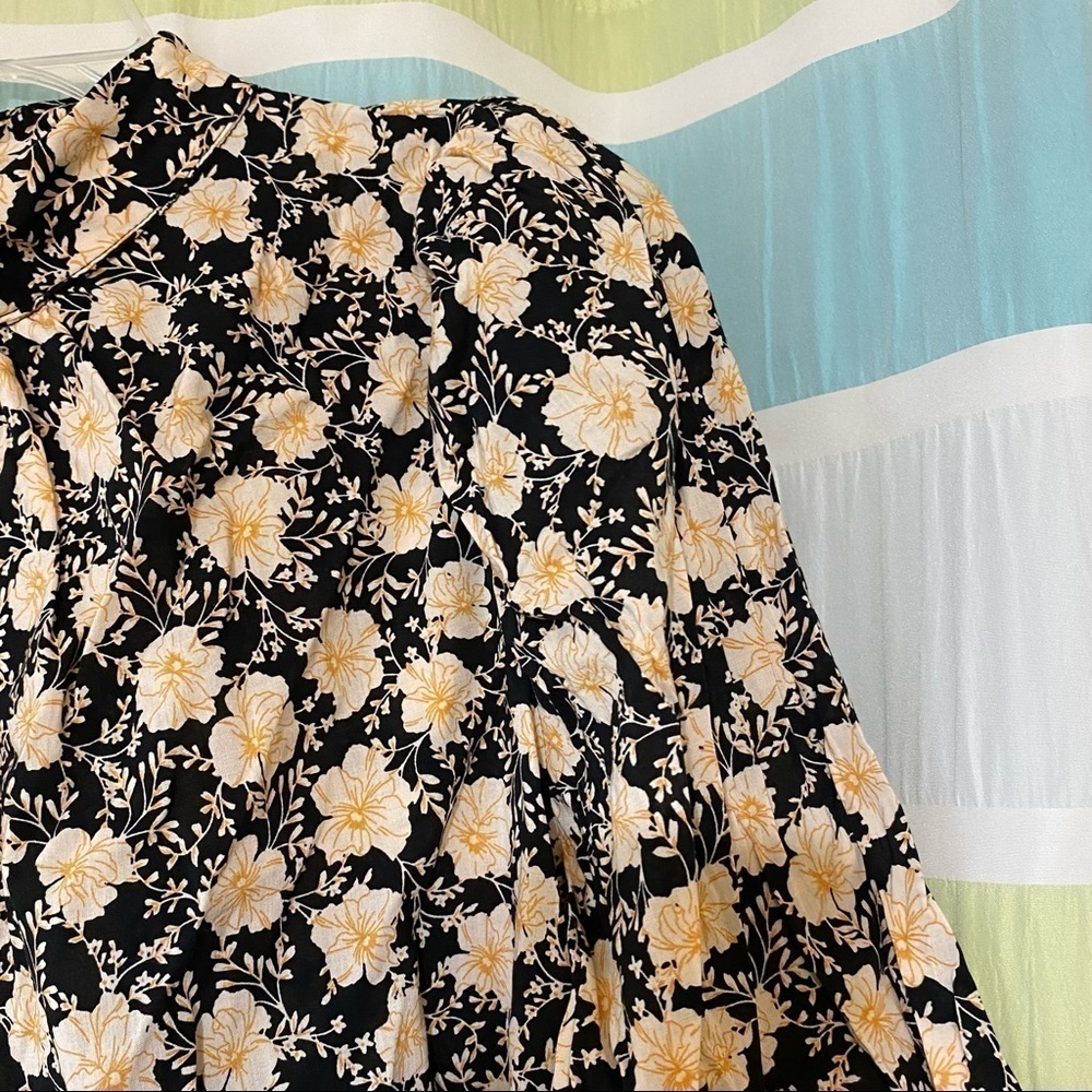 Who What Wear High Neck Floral Long Sleeve Blouse Sz Med - Picture 4 of 8